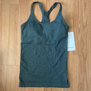 ❤️ Lululemon Ebb to Street Tank in Smoked Spruce Size 6 NWT